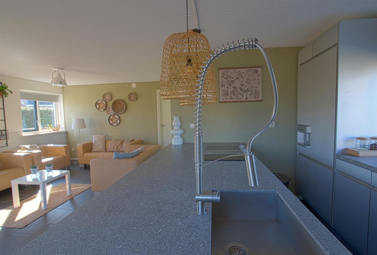 Luxus Familienvilla Mit Jacuzzi & Sauna Tzummarum Zewnętrze zdjęcie