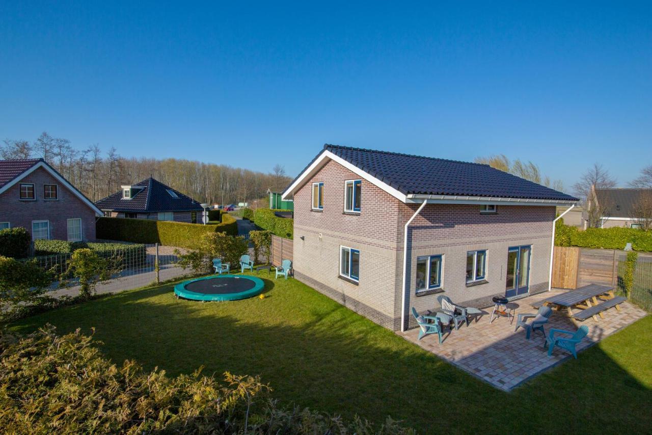 Luxus Familienvilla Mit Jacuzzi & Sauna Tzummarum Zewnętrze zdjęcie