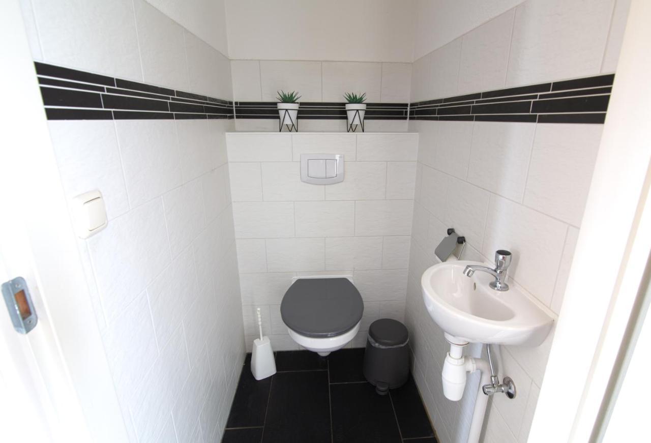 Luxus Familienvilla Mit Jacuzzi & Sauna Tzummarum Zewnętrze zdjęcie